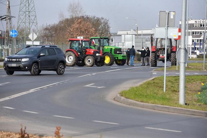 Skromne początki rolniczej blokady na drodze do Bydgoszczy