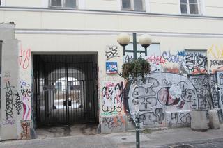 Miasto chce walczyć z pustostanami. Radni przegłosowali nowe przepisy