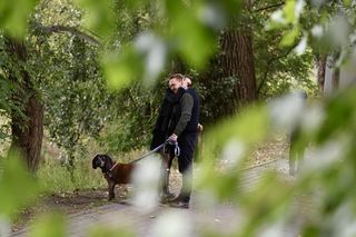 Jacek Ozdoba odpoczywa z żoną po ślubie