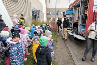 Strażacy pod leszczyńskim Multikinem 