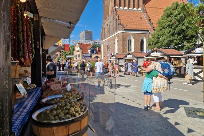 Odwiedziliśmy Jarmark św. Dominika w Gdańsku. Czy w tym roku ceny zwalają z nóg? 