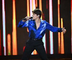 Cyms rozbijał publiczność w Sopocie, a potem wszedł ON. Demoniczne show Cugowskiego w okularach ojca!