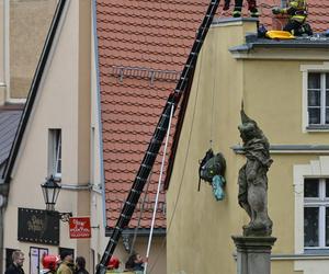 Dynamiczna sytuacja powodziowa. Rzeka Nysa Kłodzka zalała Kłodzko, 15 bm