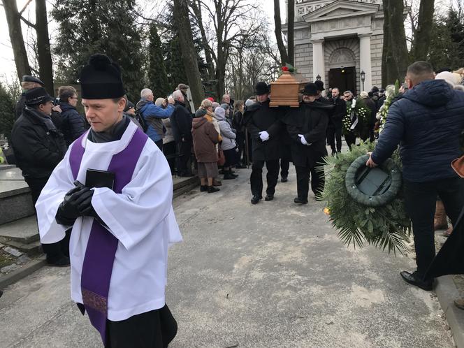 Pogrzeb Cezarego Mocka z "Sanatorium miłości"