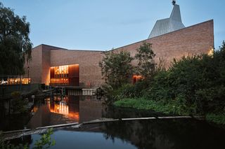 Beton zrównoważony w architekturze 12