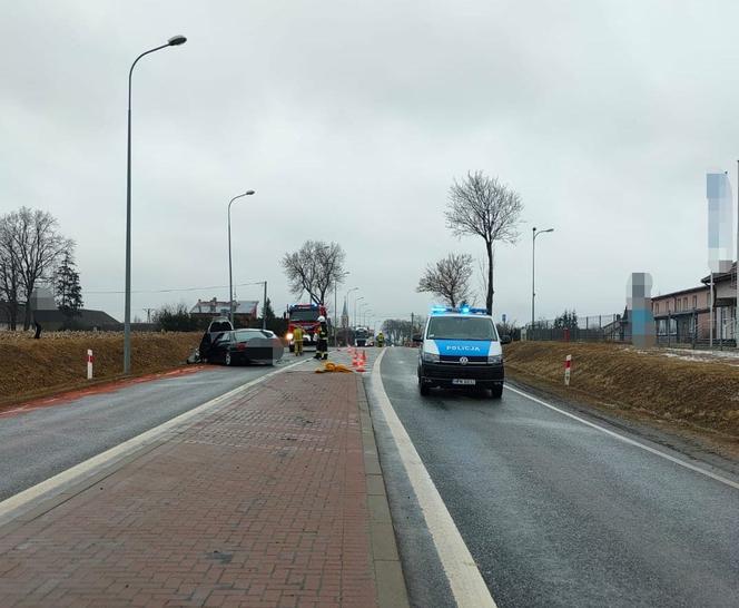 Groźny wypadek w Podgórzu pod Łomżą. Dwie osoby w szpitalu! 