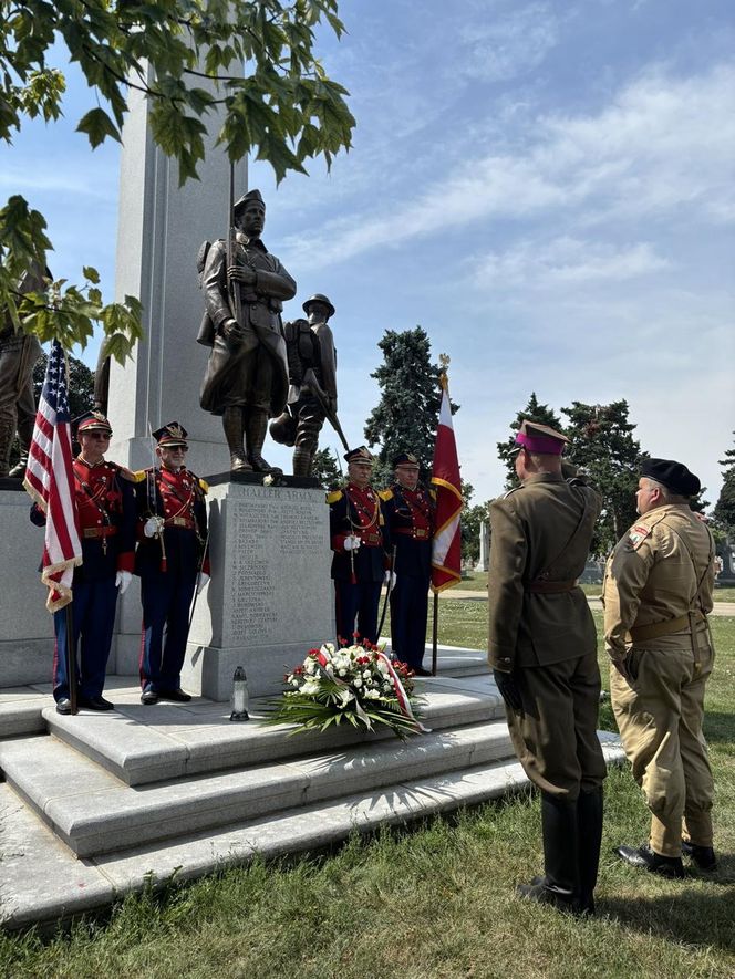 Obchody Święta Wojska Polskiego w Chicago
