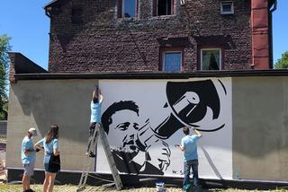 W Katowicach powstał wyjątkowy mural z Rafałem Trzaskowskim. Stworzył go znany artysta [ZDJĘCIA]