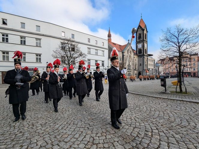 Parada Górnicza przeszła ulicami Tarnowskich Gór