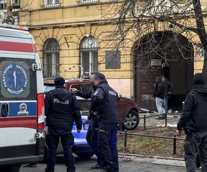  Strzały na warszawskiej Pradze. W trakcie interwencji został ranny policjant. Trwa walka o jego życie