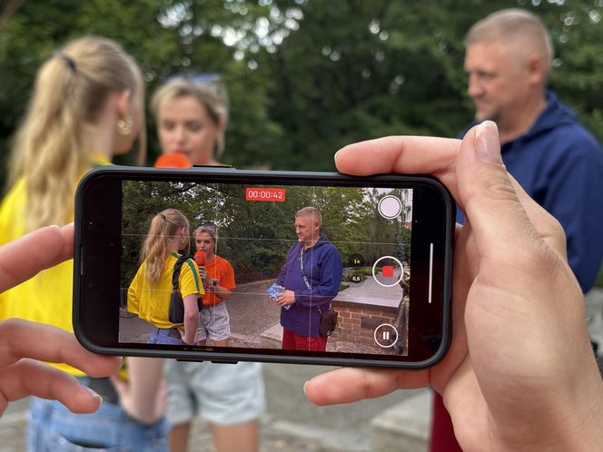 Tłumy przyjezdnych i uśmiechy na twarzach. Wakacyjny patrol Eska Summer City na olsztyńskiej Starówce