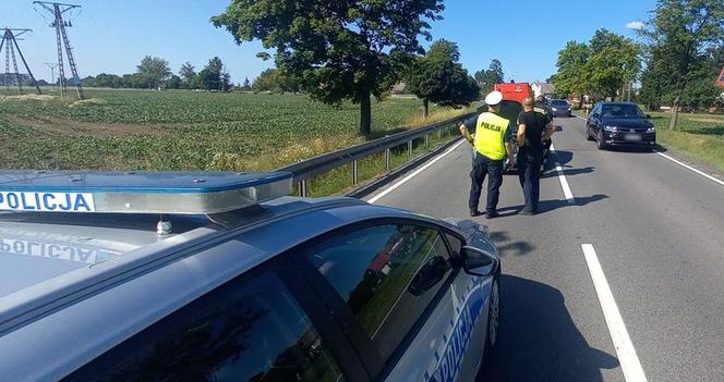 Czołowe zdarzenie na DK 55 w Pomorskiem. Sprawca pijany w sztok