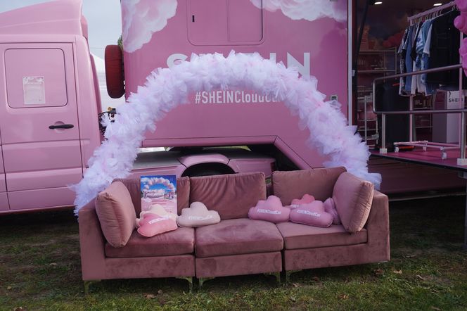 SHEIN Cloud Car