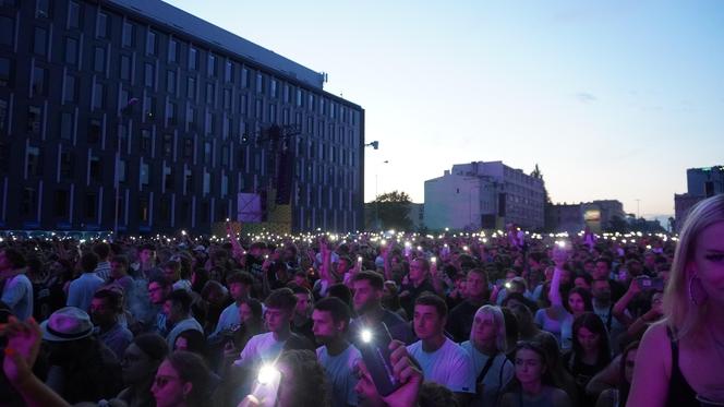 Pierwszy dzień Łódź Summer Festival. Pod scenę przybyły tłumy! [ZDJĘCIA]