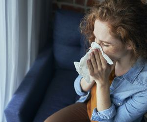 Zapalenie zatok przynosowych najczęściej zaczyna się od uporczywego kataru