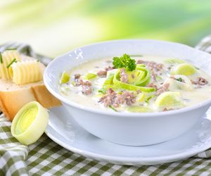 Wyśmienita zupa z porów z mięsem mielonym
