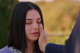 Miłość i nadzieja odc. 270. Kuzey, Bahar