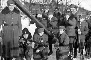 Złamać, a niezłomnych zabić