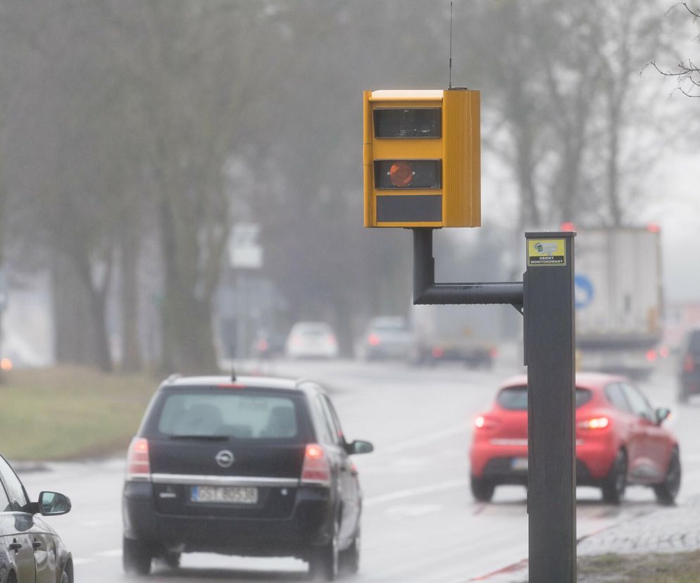 Te fotoradary na Podlasiu w 2025 r. sfotografowały najwięcej wykroczeń kierowców. Sprawdźcie lokalizacje!