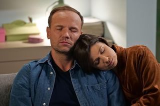 Pierwsza miłość. Kinga (Aleksandra Zienkiewicz), Janek (Maciej Mikołajczyk)