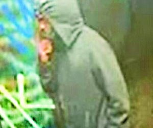 Szalał na Queensie z myśliwskim nożem