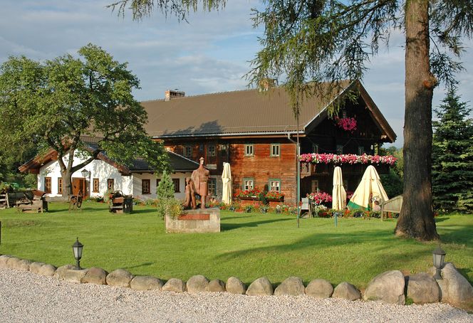 Mysłakowice - tyrolska wioska i królewska rezydencja