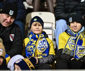 Arka Gdynia - Lech Poznań: Zdjęcia kibiców z meczu 15. kolejki PKO BP Ekstraklasy