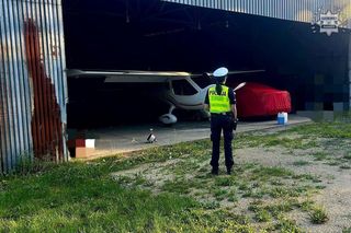 Katowice. Drogówka zatrzymała pilota samolotu! Wylądował, a później dziwnie się zachowywał