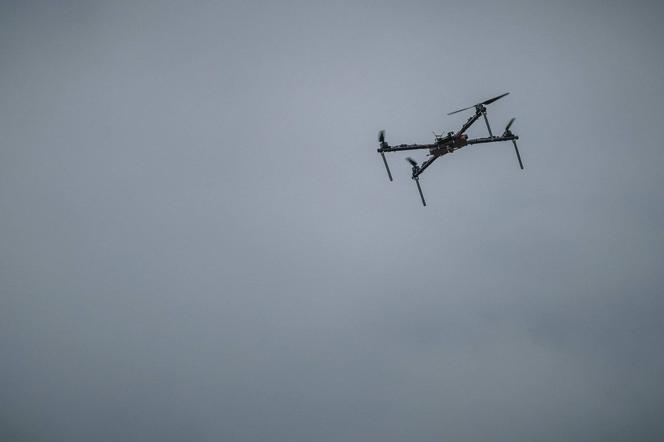Wojskowy dron zniknął podczas ćwiczeń. Na poszukiwania wysłano... grzybiarzy! 