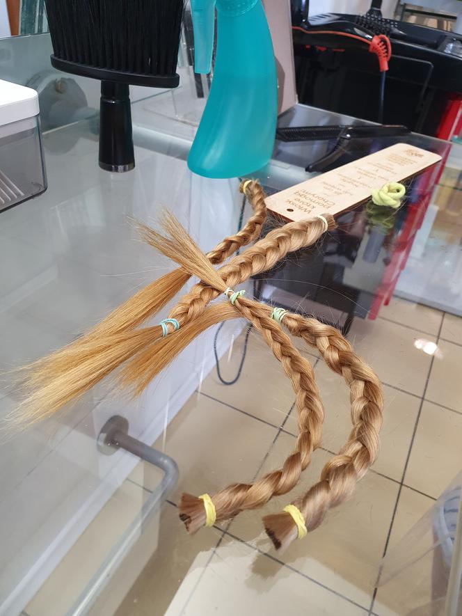 Ściąłem włosy dla chorych dzieci