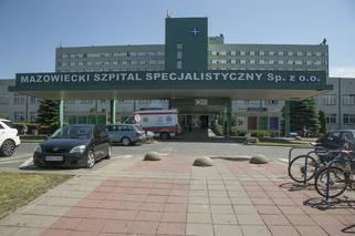 Koronawirus. Dramatyczna sytuacja w szpitalu na Józefowie. W sumie zarażonych jest 115 osób! 