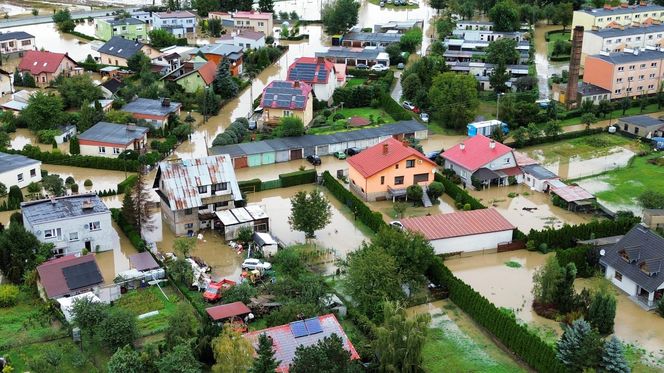 Biała Nyska w woj. opolskim zalana