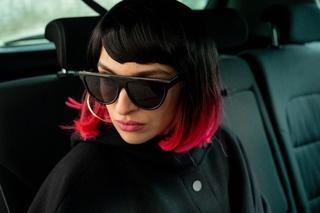 Barwy szczęścia, odcinek 2657: Klara (Olga Jankowska) jako Julia Armand