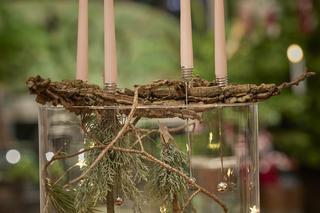 Wieniec adwentowy z poinsecjami