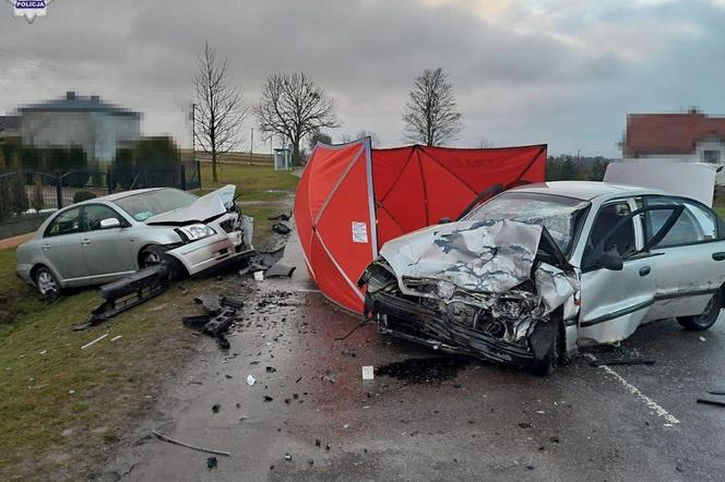 Wyprzedzał trzy auta, doprowadził do czołowego zderzenia. Zginął na miejscu