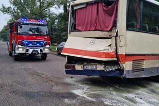 Wypadek autokaru szkolnego koło Wieruszowa