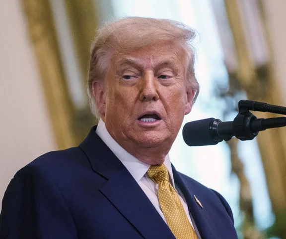 Wiemy, na co choruje Donald Trump. Jakie są objawy? 