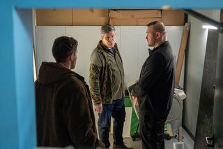 Na sygnale, odc. 727. Alek (Adam Turczyk) i jego wspólnicy - Lech (Patryk Zając), Sławek (Grzegorz Ciagardlak)