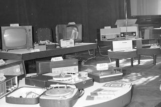 QUIZ PRL. Czy pamiętasz te gadżety? Wyzwanie dla tych, którzy dorastali w PRL