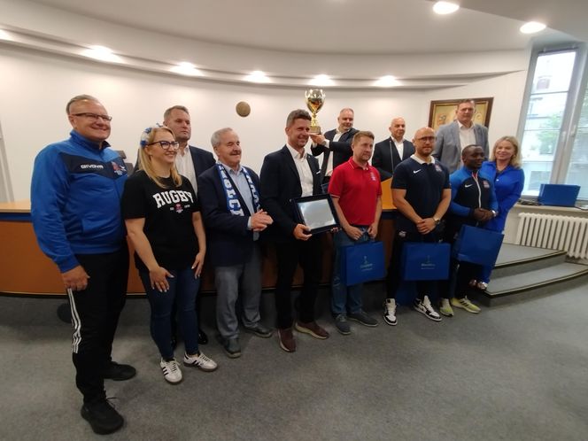 Społeczność sportowców i kibiców rugby z Siedlec uczciła największy z dotychczasowych sukcesów w historii klubu