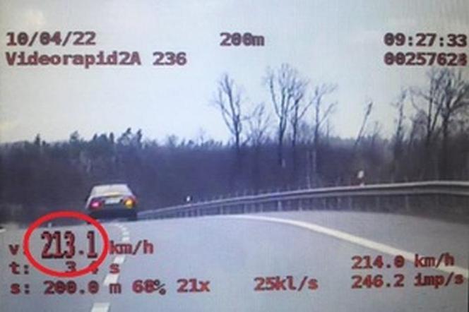 Policjanci obserwowali trasę S5. Rekordzista miał na liczniku ponad 200 km/h!