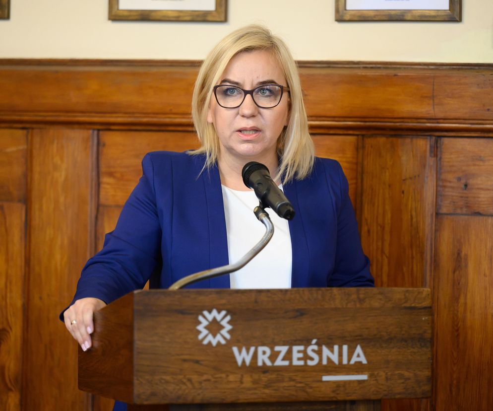 Ministra o ubraniach. Uważa, że powinniśmy ich kupować mniej?