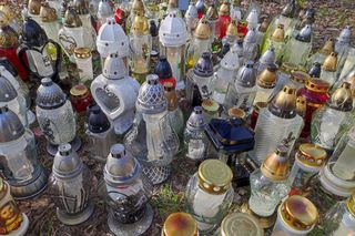 Tarnów. Nie żyje 16-letni Szymon. W miejscu tragedii palą się znicze