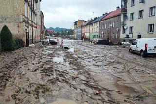 Powódź zniszczyła Głuchołazy. Mieszkanka: nikt nie wie, kiedy wróci tu normalność