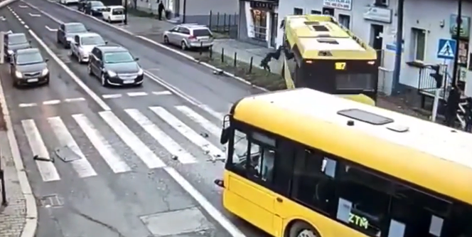 Zderzenie autobusów w Gliwicach