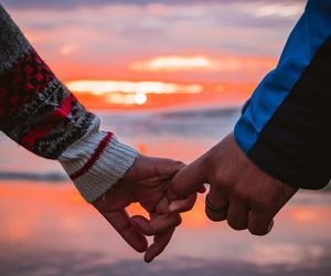 Ten znak zodiaku to najlepszy partner. Sztuczna inteligencja podkreśla, jego lojalność i oddanie