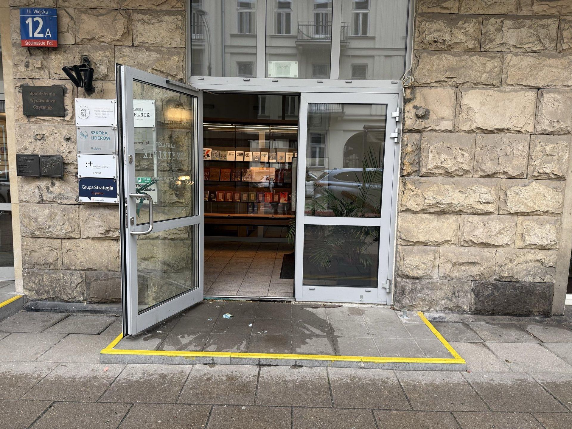 Próbowano podpalić biuro krajowe PO!