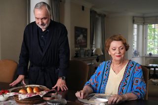 Barwy szczęścia, odc. 3129: Józefina Rawicz (Elżbieta Jarosik), Andrzej Zastoja-Modelski (Leon Charewicz)