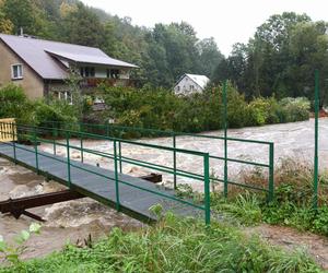 Zalane wsie, ewakuacja, woda na ulicach miasta. Dramatyczna sytuacja na południu Polski. 