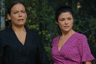 M jak miłość. Kinga dostanie ataku paniki przy Hoffmanie. Tylko Magda zauważy, jak psychopata na nią działa 